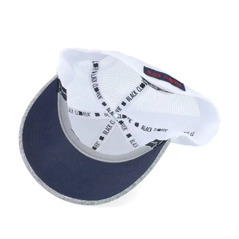 Black Clover - Casquette de Golf Perfect Luck Blanc / Marine Black Clover - Casquette de Golf Perfect Luck Blanc / Marine