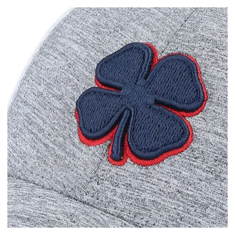Black Clover - Casquette de Golf Perfect Luck Blanc / Marine Black Clover - Casquette de Golf Perfect Luck Blanc / Marine