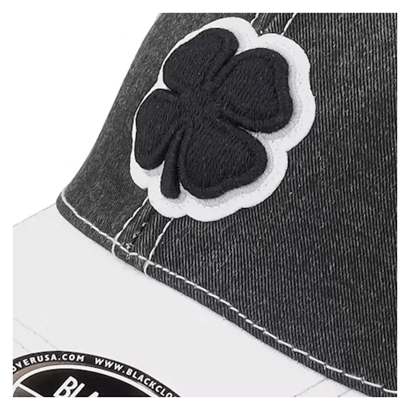 Black Clover - Casquette Two Tone Vintage Black Clover - Casquette Two Tone Vintage