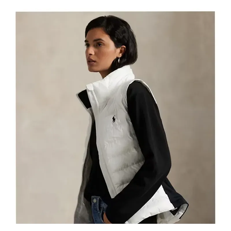 VESTE FEMME MATELASSEE A CAPUCHE VESTE FEMME MATELASSEE A CAPUCHE